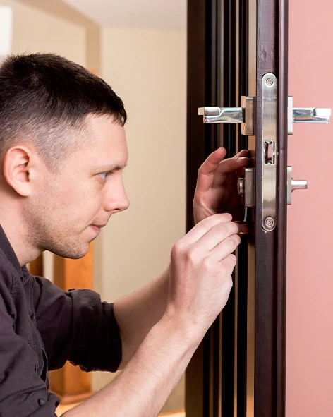 : Professional Locksmith For Commercial And Residential Locksmith Services in West Puente Valley, CA