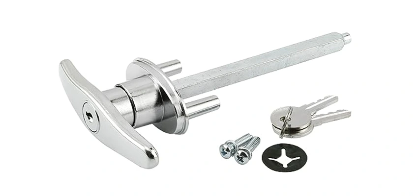 Old Style Garage Door Locks Replacements in West Puente Valley, California